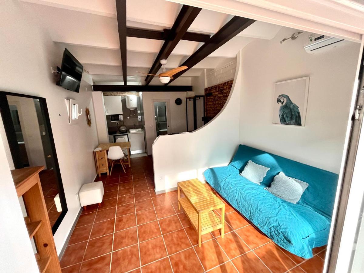 Nuevos Apartamentos Frente Al Mar Y A La Playa Castelldefels Dış mekan fotoğraf
